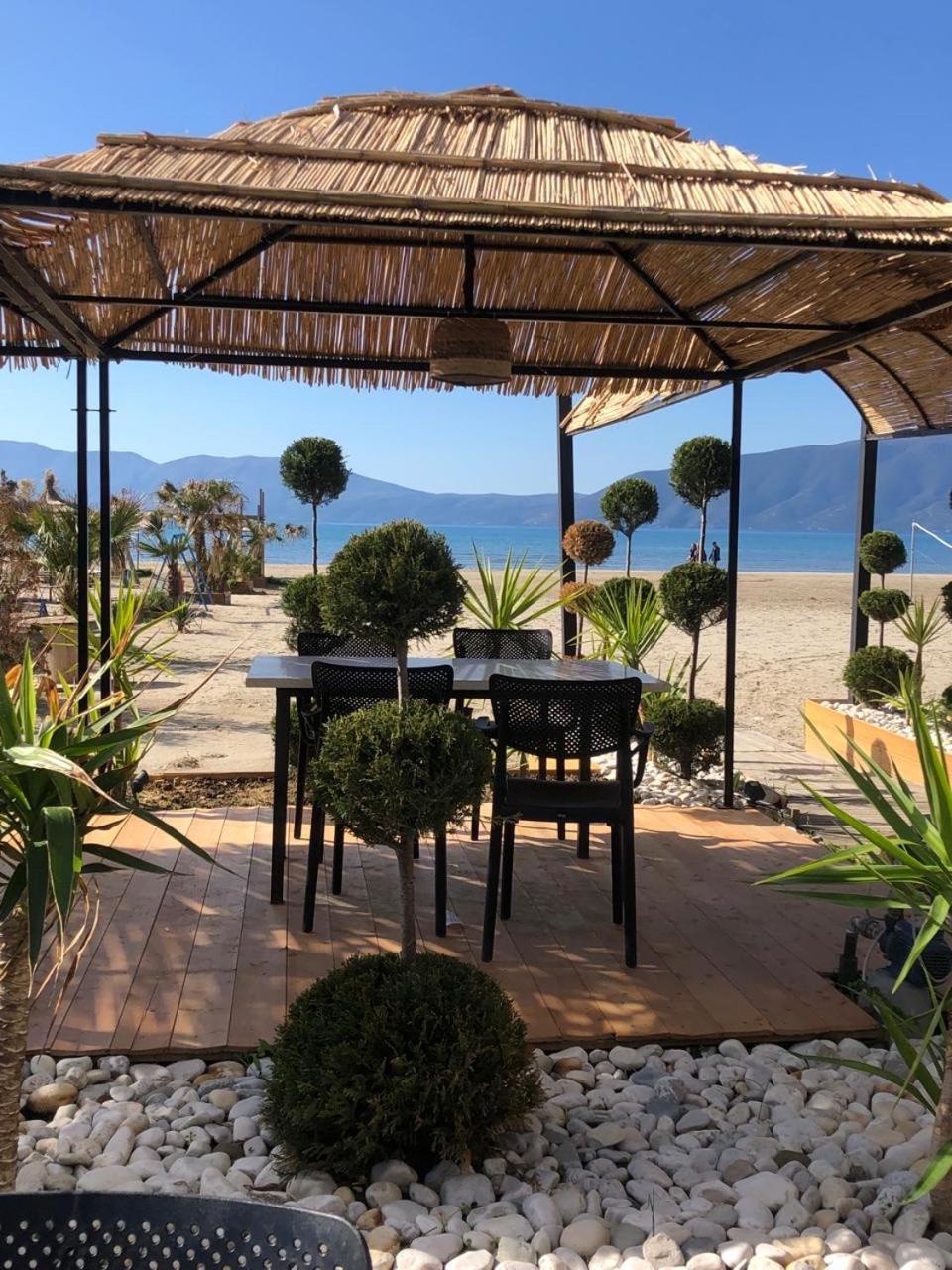 Soleil Apartment With Sunbed & Umbrella Vlorë 外观 照片