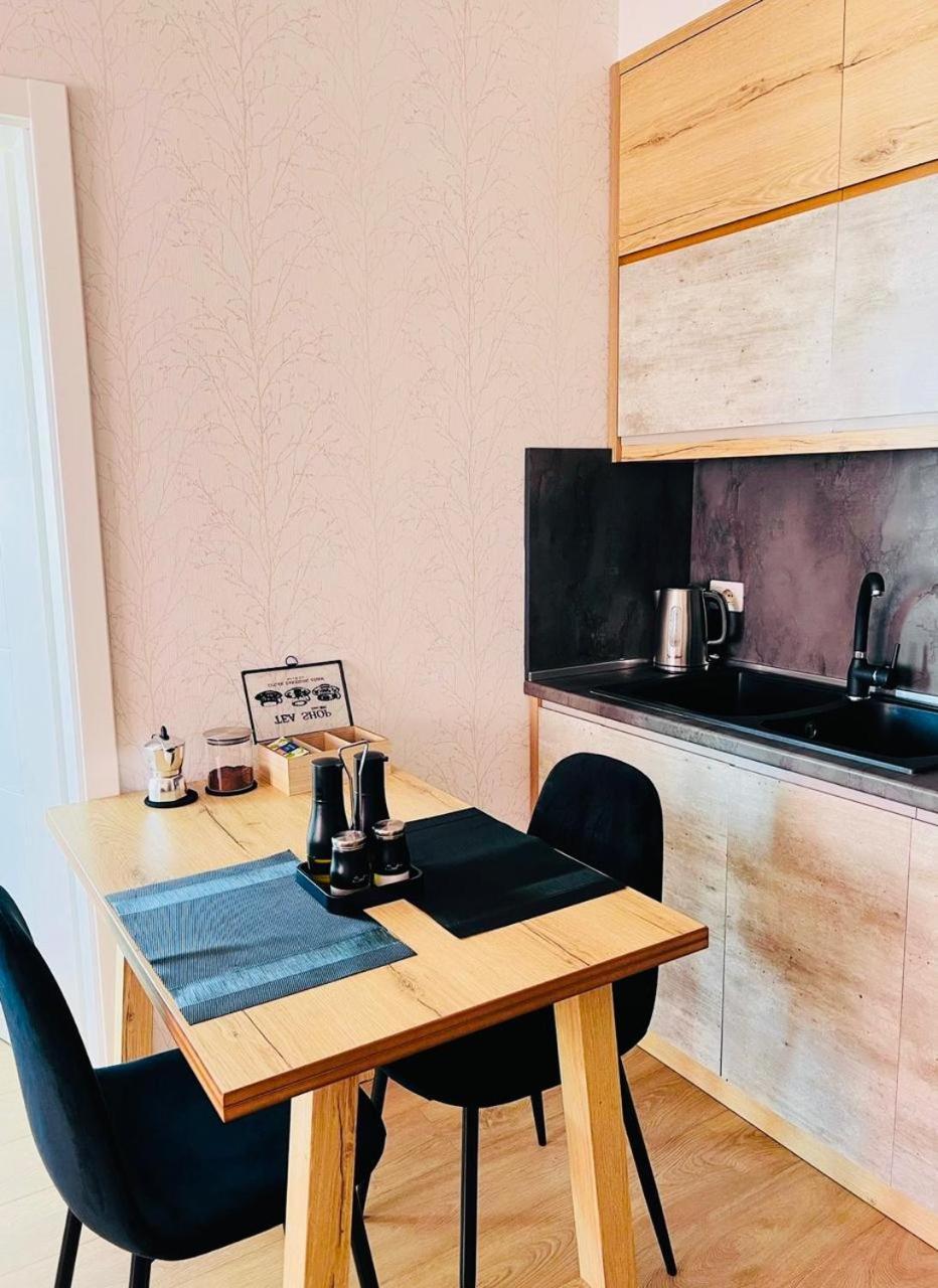 Soleil Apartment With Sunbed & Umbrella Vlorë 外观 照片