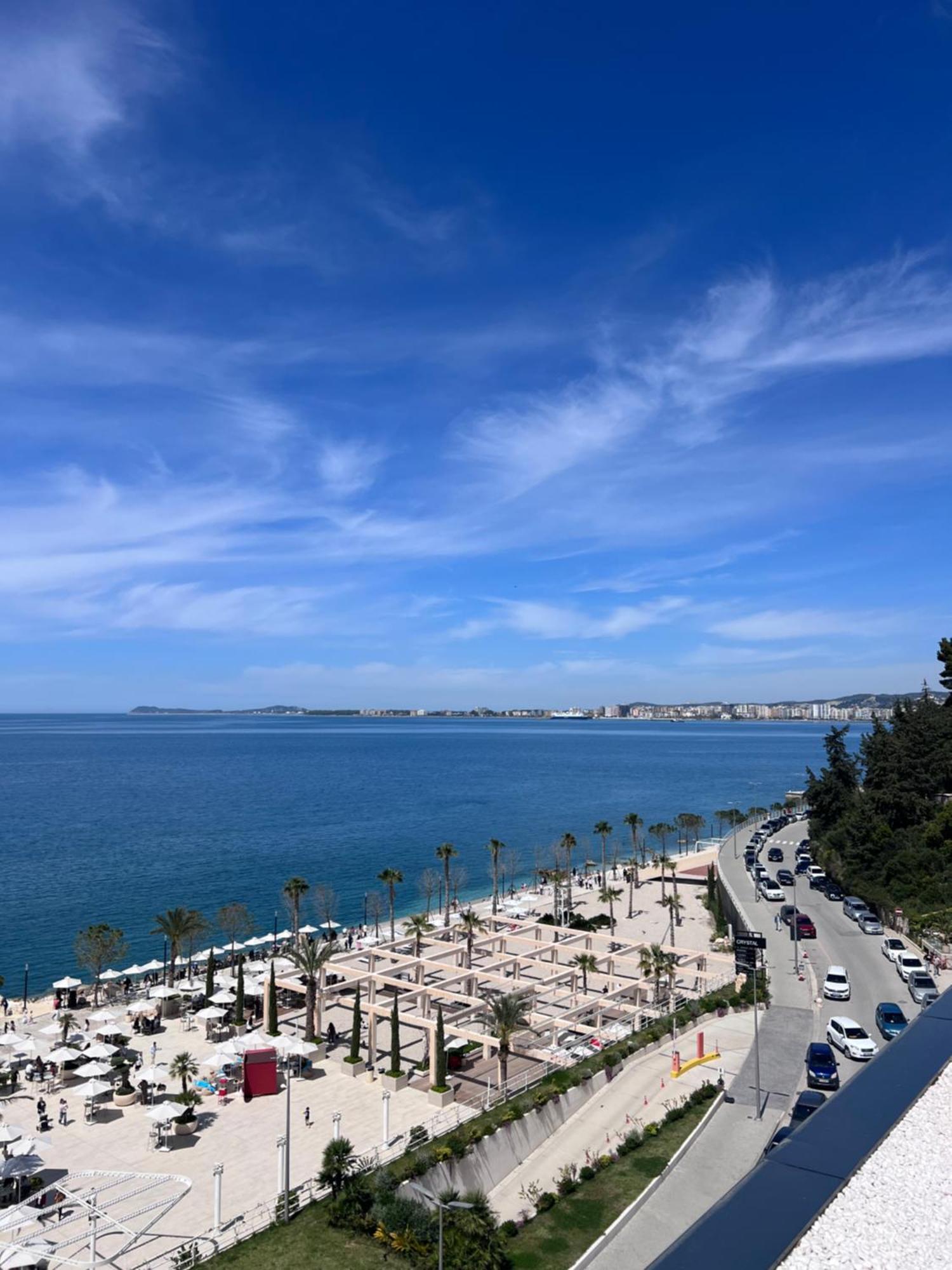 Soleil Apartment With Sunbed & Umbrella Vlorë 外观 照片